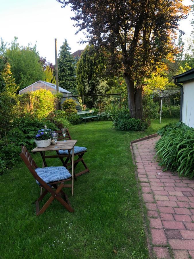 Villenappartement Mit Blick Ins Gruene Am Rande Der Wunderschoenen Altstadt Вісмар Екстер'єр фото